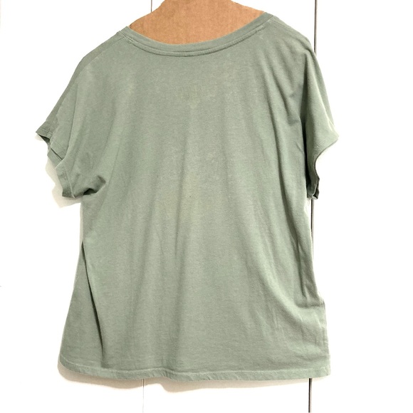 PEANUTS Snoopy Charlie Brown Lucy Sally Linus Woodstock Green Womens Small - Picture 7 of 11